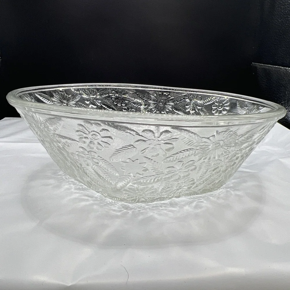 Vintage Indiana Glass 618 Pineapple Floral 7.5 Salad Bowl Clear Depression Glass